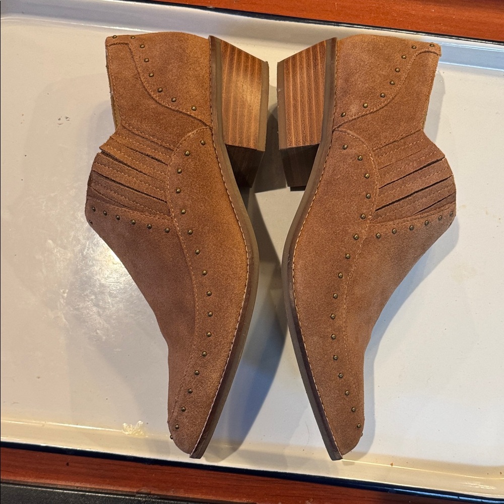 Crown Vintage Women’s Pecan Cow Suede Shoe Boots - Picture 8 of 16